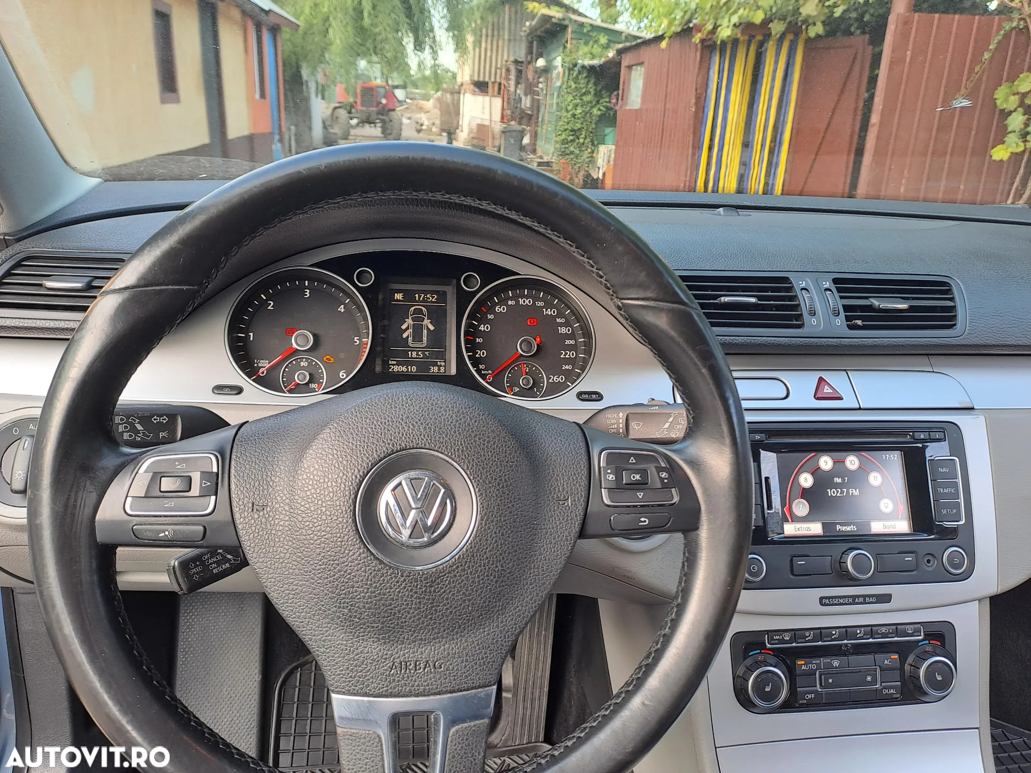 Volkswagen Passat Variant 2.0 TDI Comfortline DPF - 11