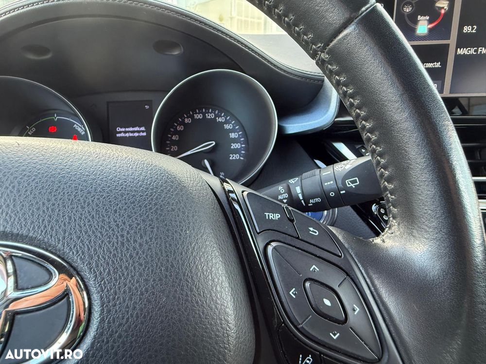 Toyota C-HR 2.0 HSD 184 CP 4x2 CVT C-ult Style - 16