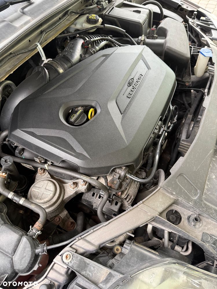 Ford Mondeo 1.6 Eco Boost Titanium - 12