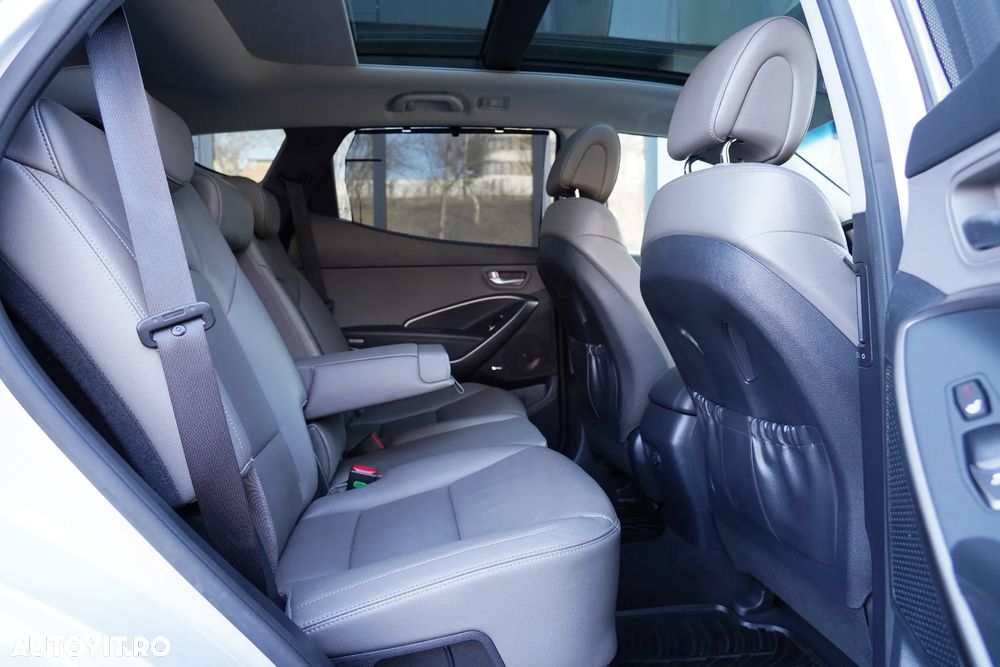 Hyundai Santa Fe 2.2 CRDi 4WD Automatik Premium - 11