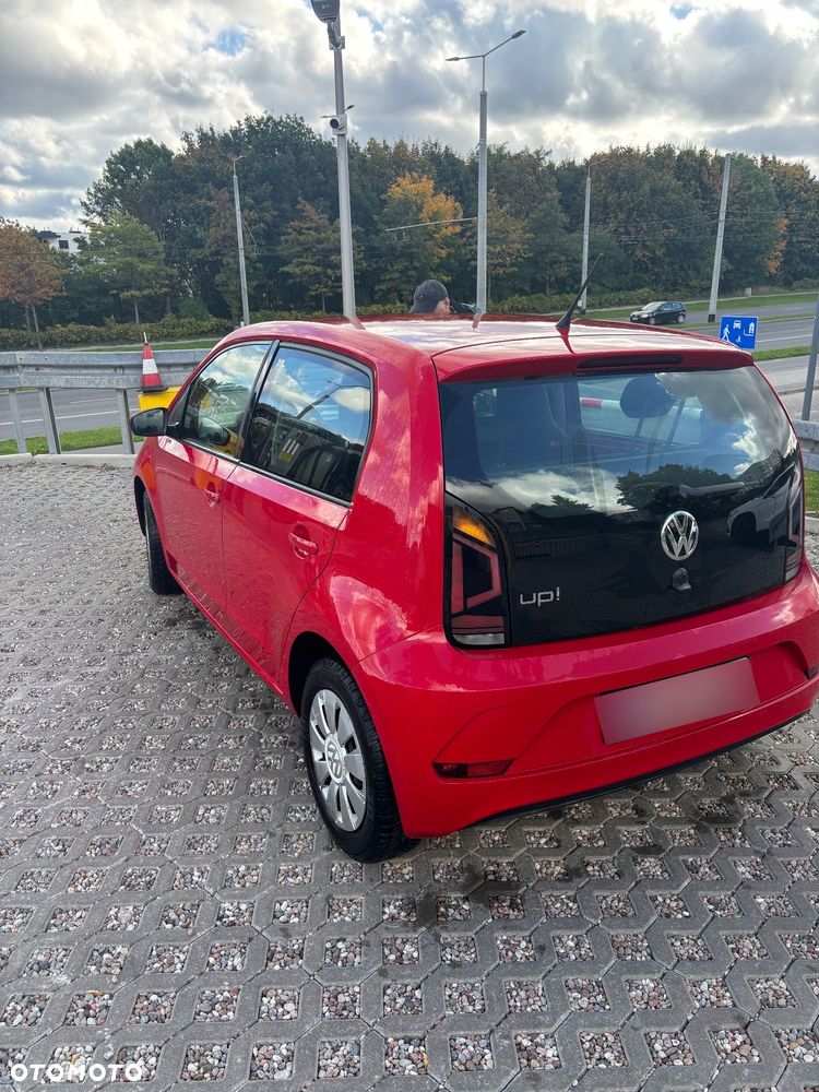 Volkswagen up! - 4