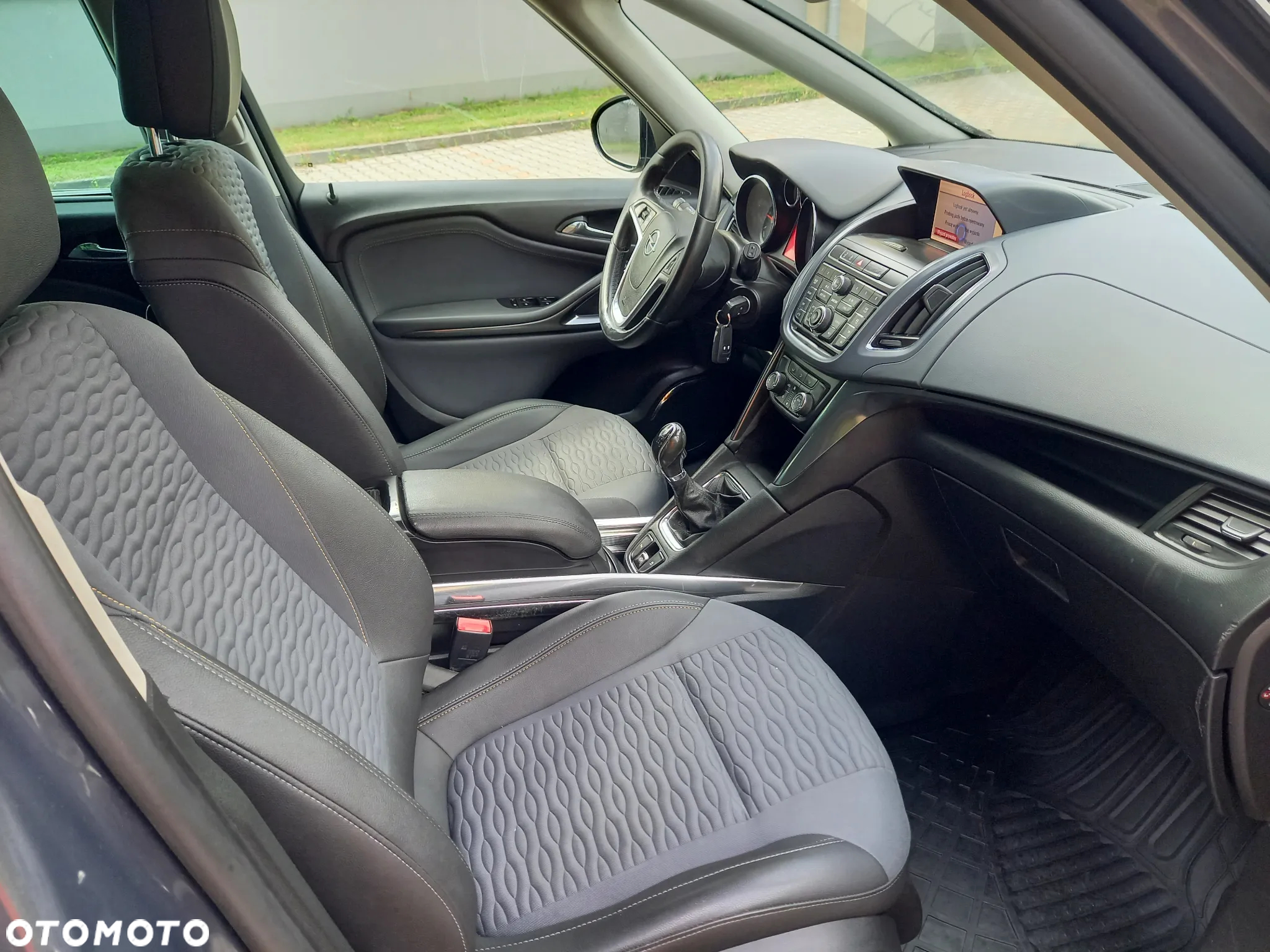 Opel Zafira - 26