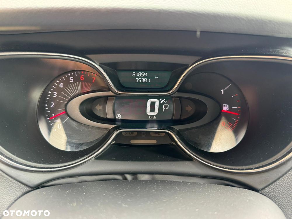 Renault Captur ENERGY TCe 120 EDC Experience - 17