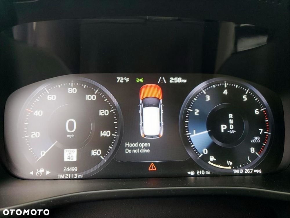 Volvo XC 40 - 11