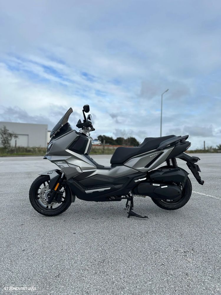 Sym ADX 300 ABS E5+ - 1