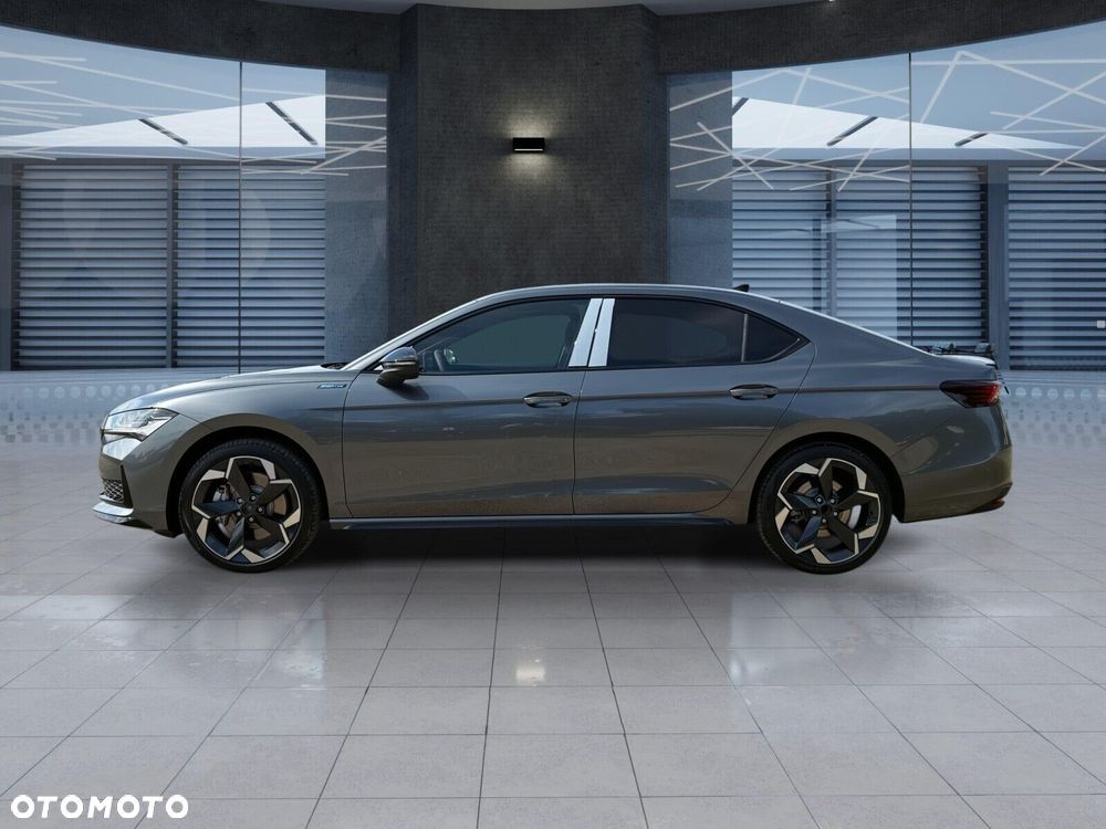 Skoda Superb 2.0 TSI Sportline DSG - 12