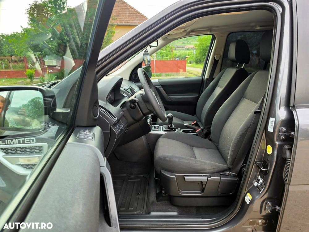 Land Rover Freelander 2 2.2L TD4 S - 16