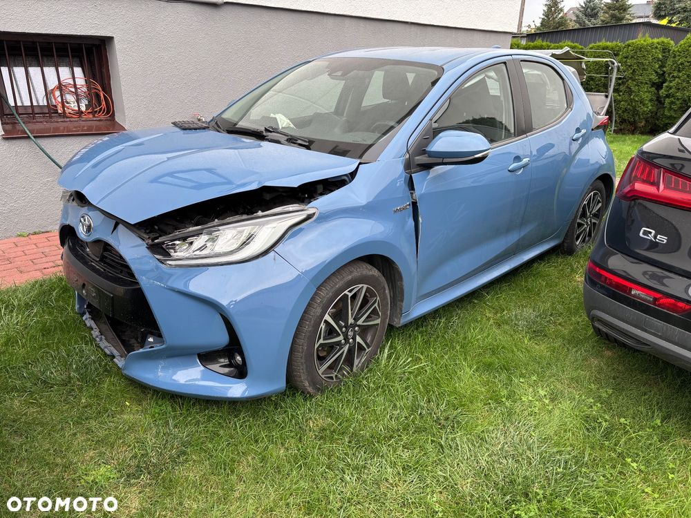 Toyota Yaris - 11