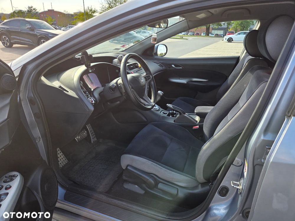 Honda Civic - 10
