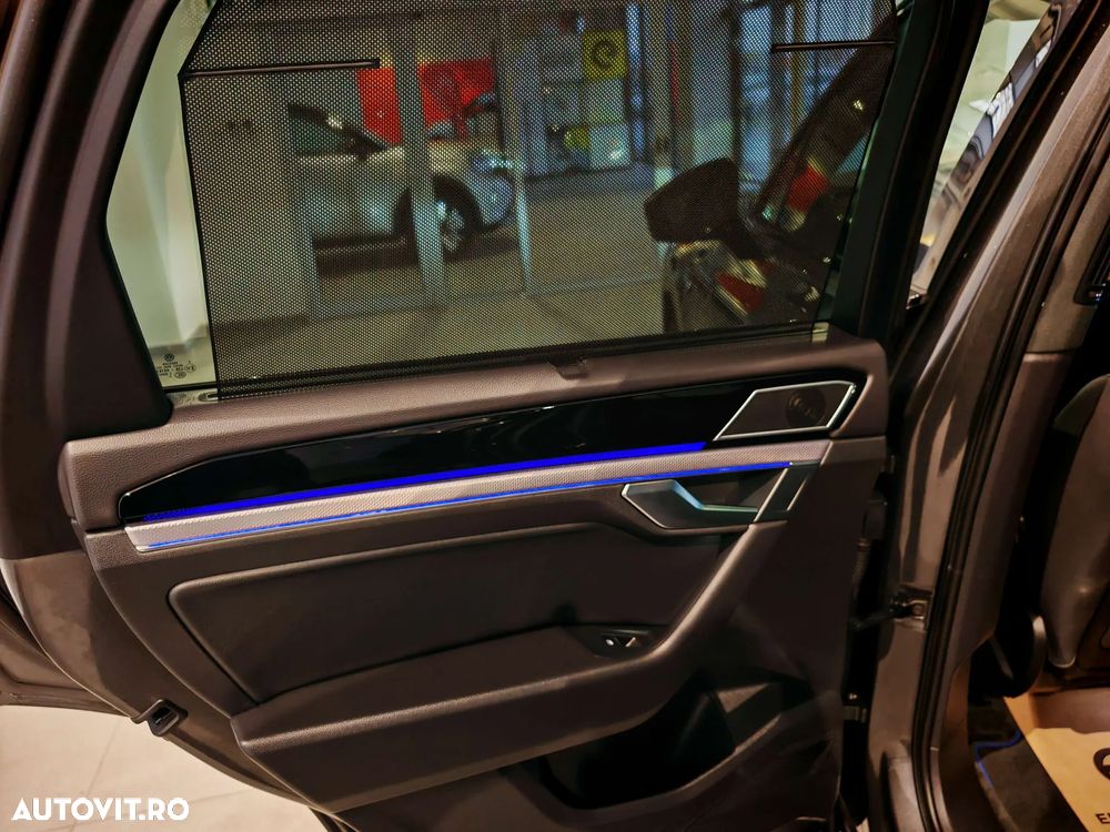 Volkswagen Touareg V6 TSI eHybrid PHEV R - 23