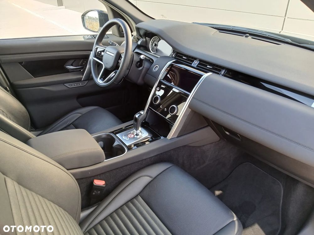 Land Rover Discovery Sport - 9