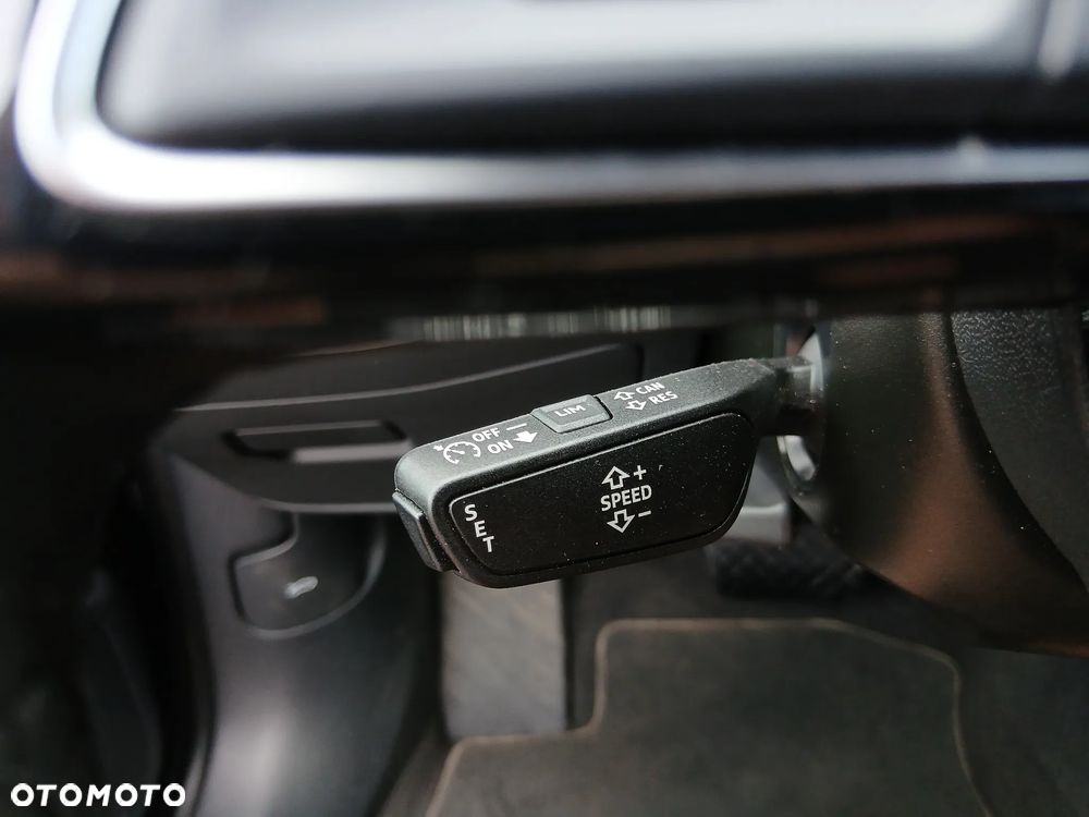 Audi A4 Avant 35 TFSI mHEV Advanced S tronic - 16