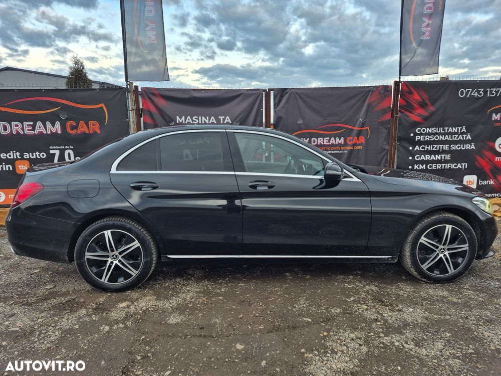 Mercedes-Benz C 220 d 4MATIC 9G-TRONIC - 11