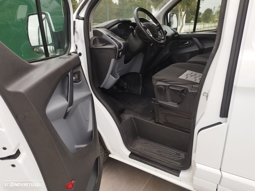 Ford Transit Custom  2.2 Tdci 125 Cv L2H1 Longa, 2 portas laterais - 5