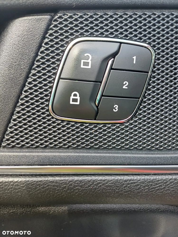 Ford Edge - 14