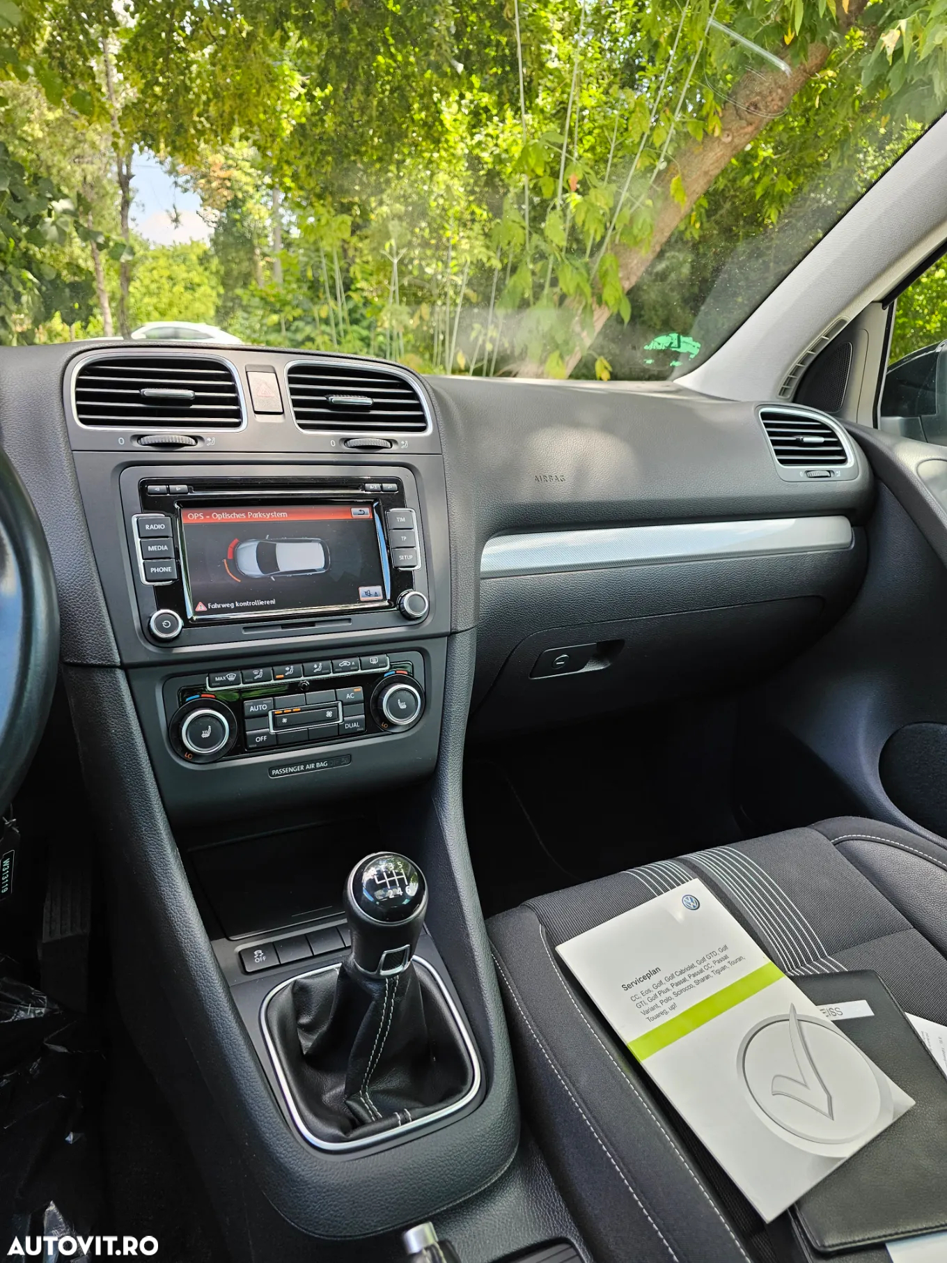 Volkswagen Golf - 23