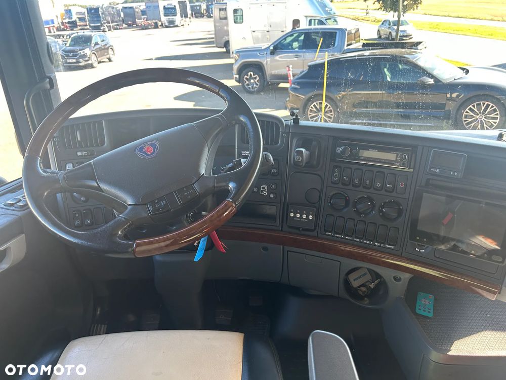 Scania R340 Koniowóz POP OUT - 18