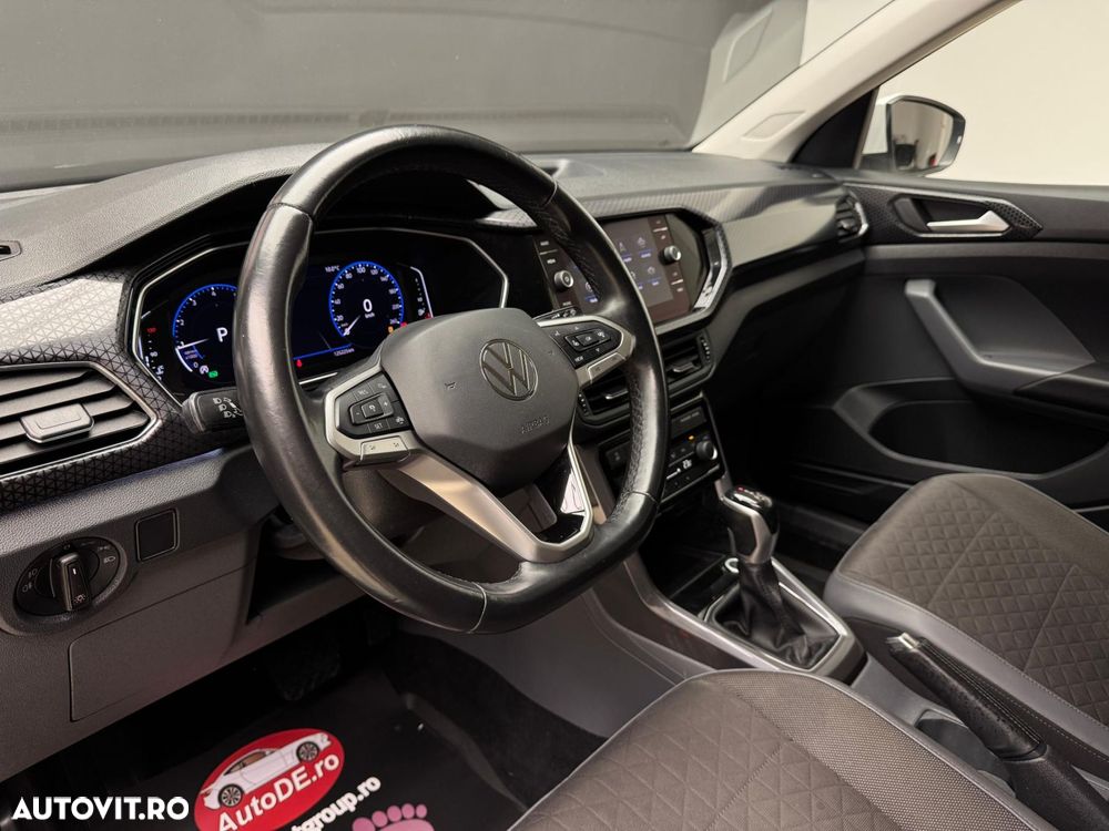 Volkswagen T-Cross - 5