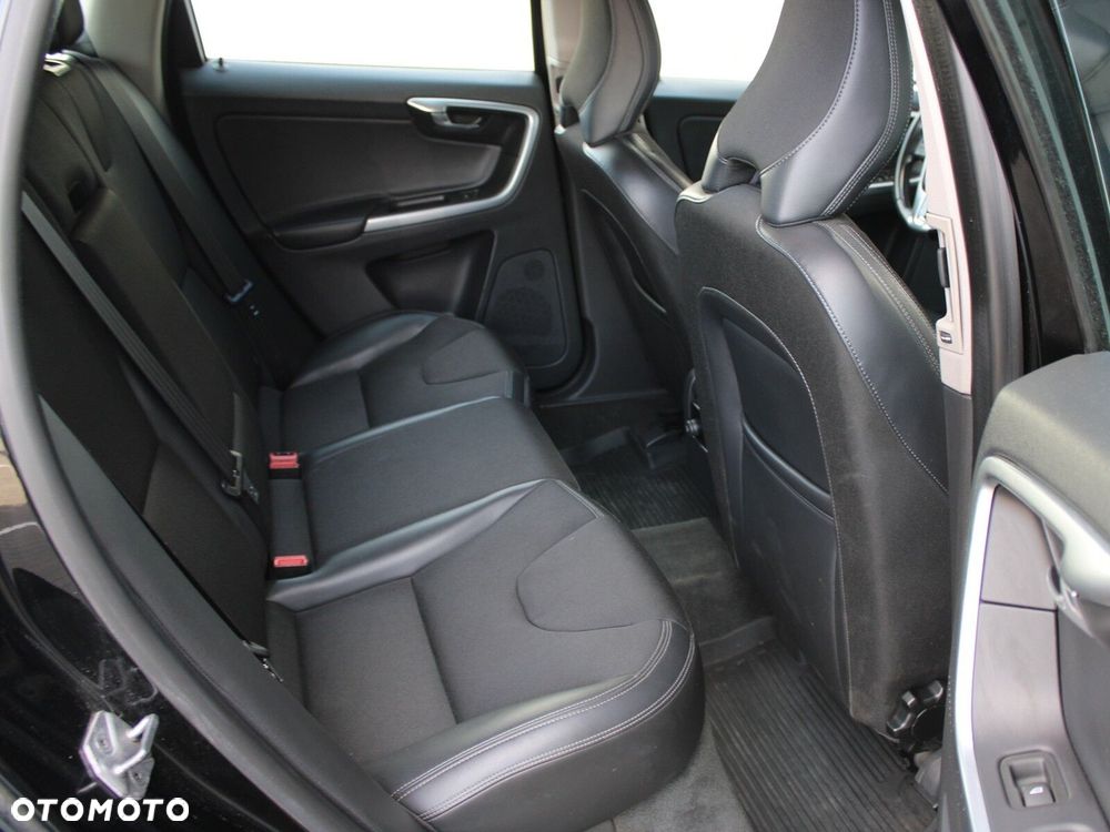 Volvo XC 60 D4 Drive-E Kinetic - 15