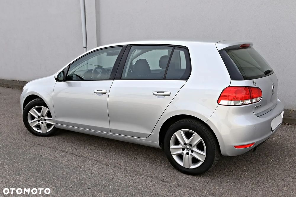 Volkswagen Golf 1.6 TDI DPF BlueMotion Technology Team - 25