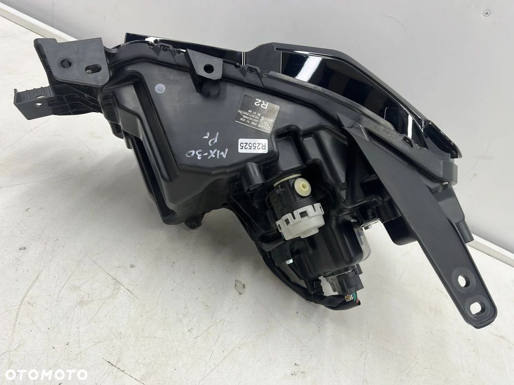 Lampa reflektor Mazda MX-30 22r.- PRAWA przednia FULL LED Europa kompletna z modułem oryginał prawy - 5