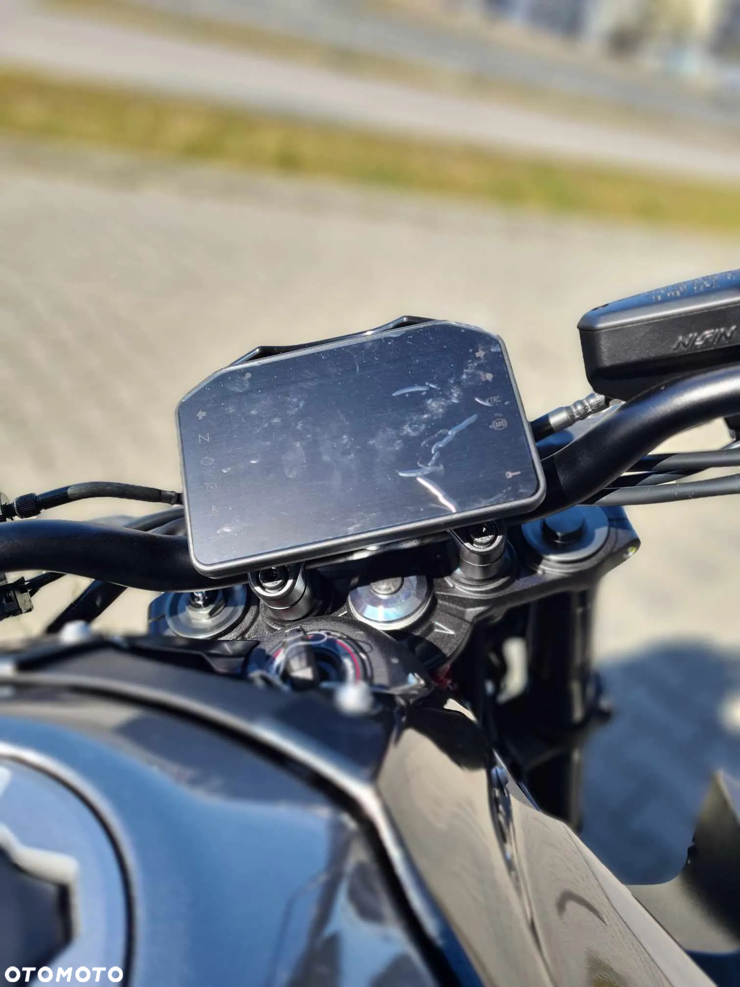 Kawasaki Z 900 - 10