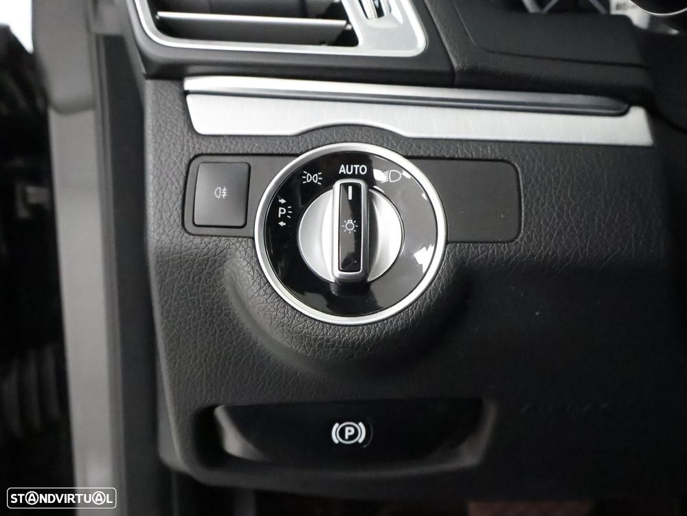 Mercedes-Benz E 250 CDi BlueEfficiency Auto - 17