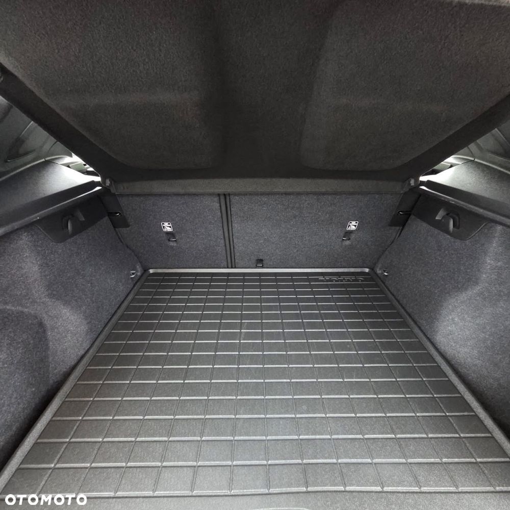Volvo XC 40 D3 Momentum - 10