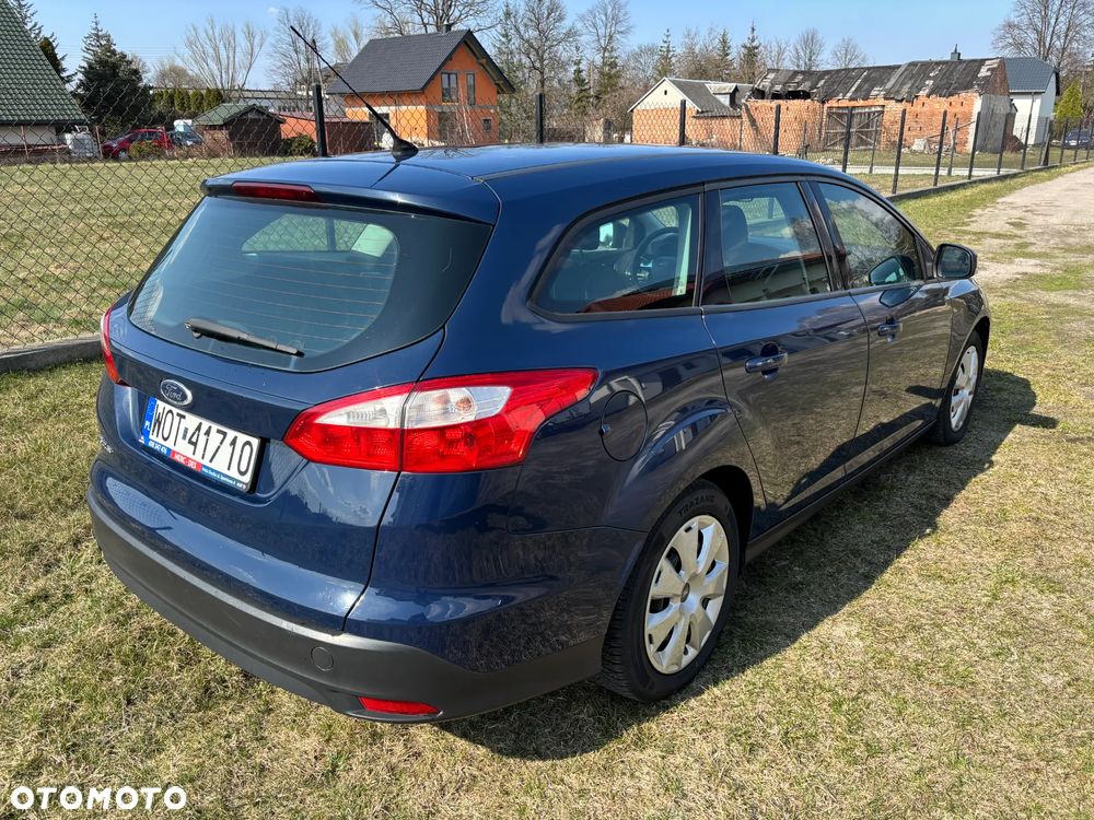 Ford Focus 1.6 TDCi Ambiente - 3