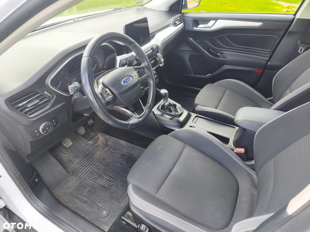 Ford Focus 1.5 EcoBlue Connected - 13
