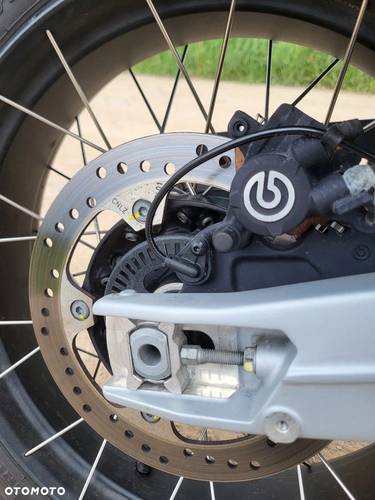 Aprilia Tuareg - 16