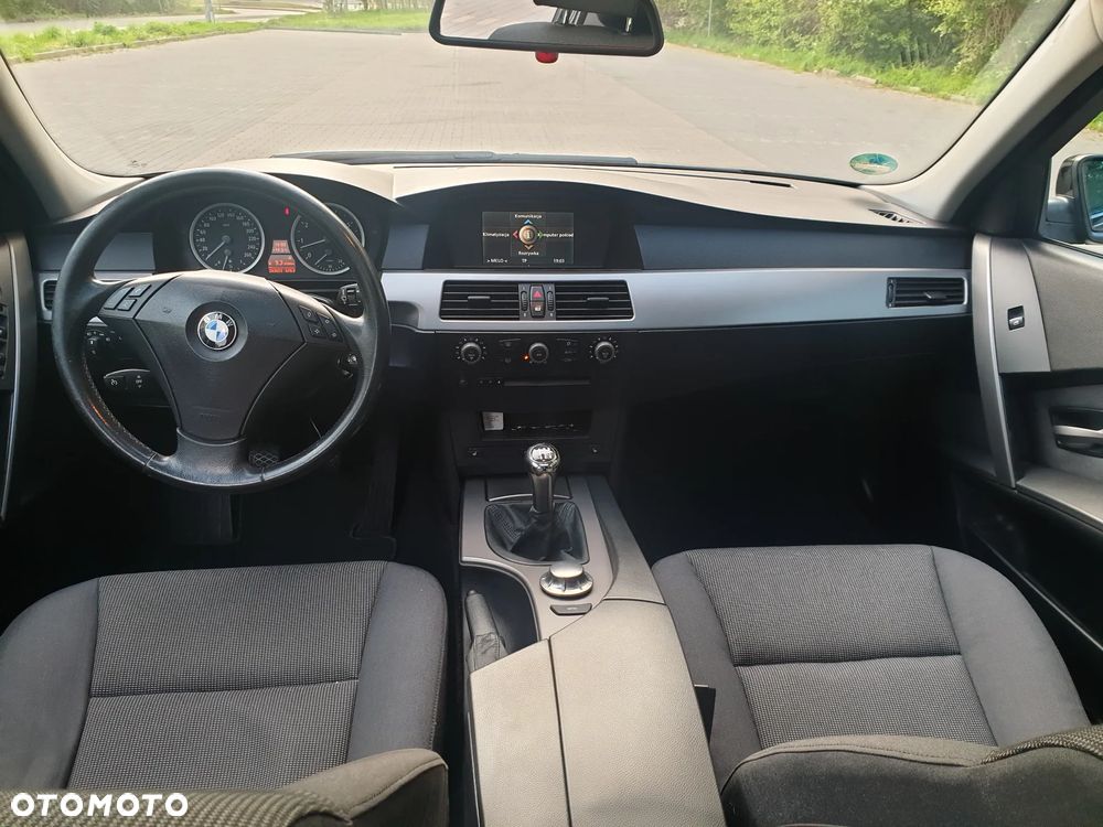 BMW Seria 5 - 21