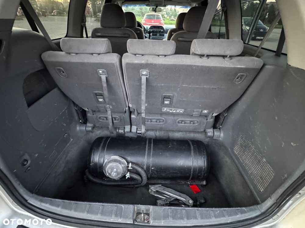 Honda Odyssey 3.5 LX - 10