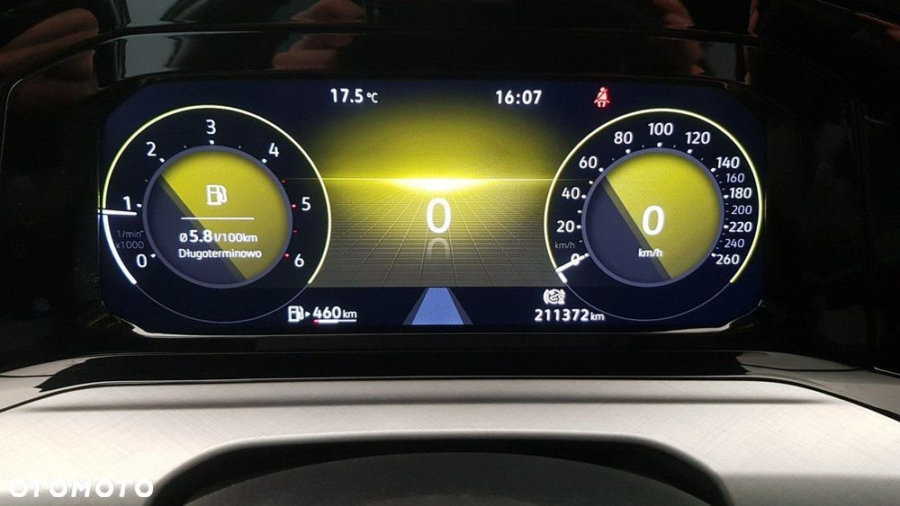 Volkswagen Golf - 26