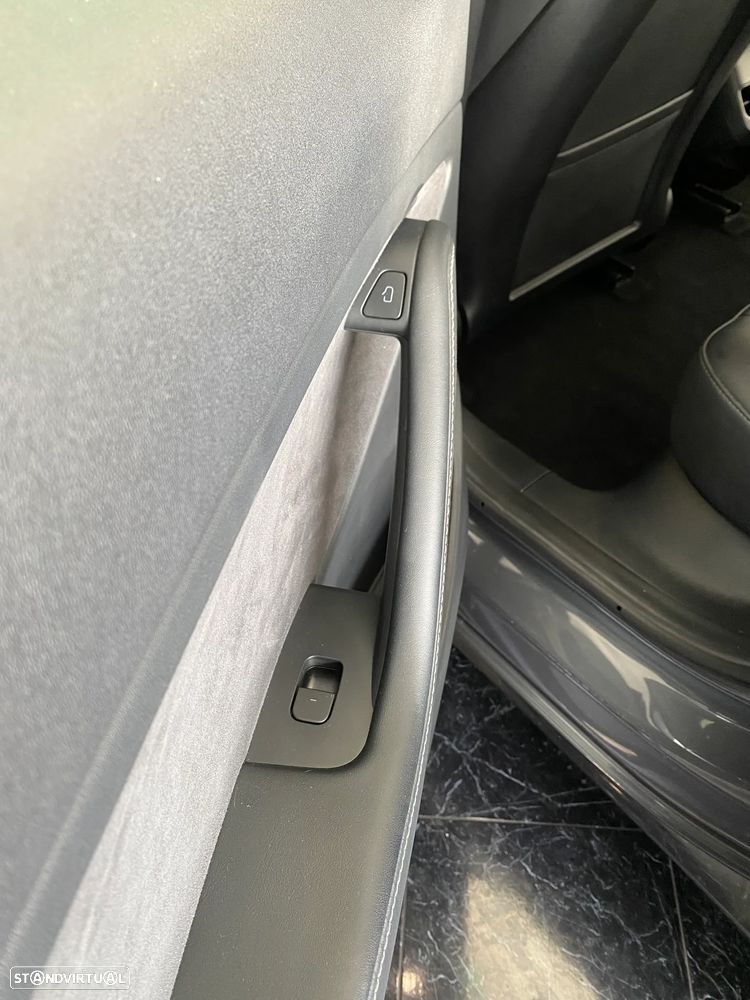 Tesla Model 3 Long Range Tração Traseira - 12