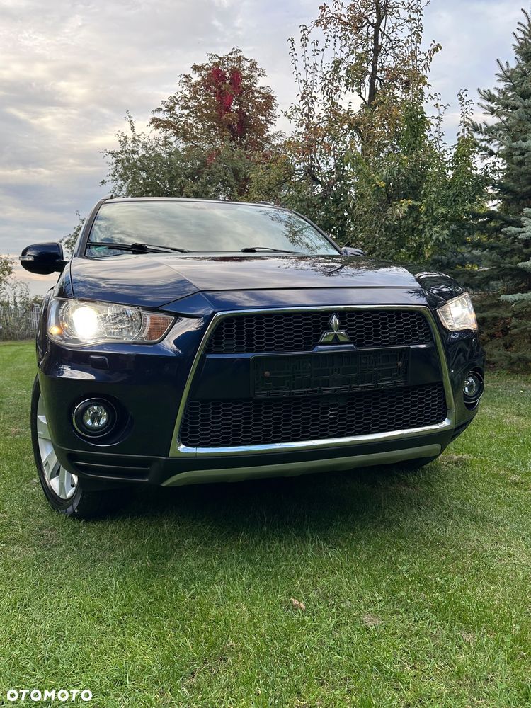 Mitsubishi Outlander - 36