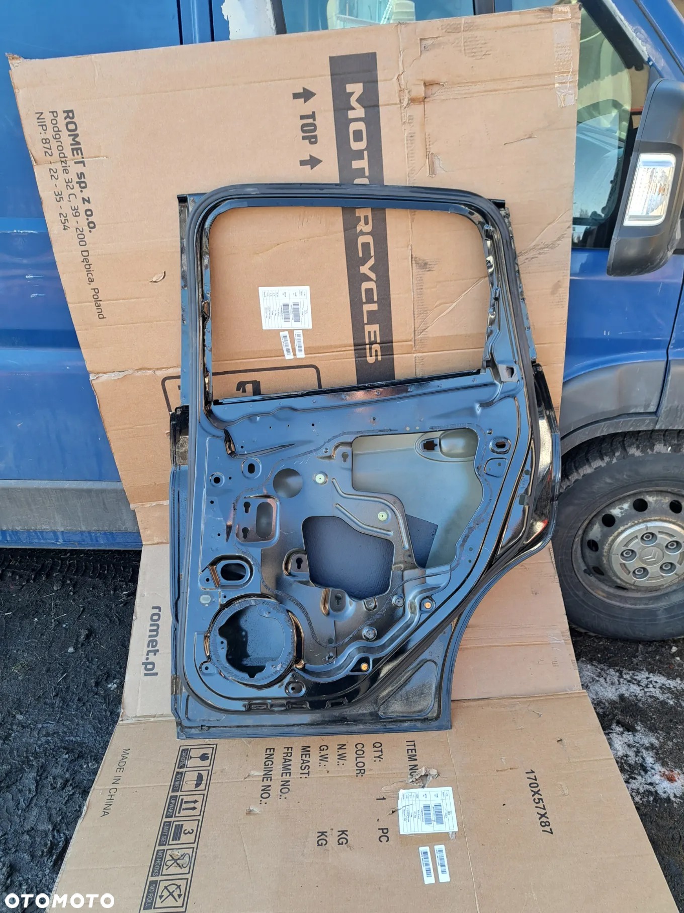 Drzwi prawe tył tylne Ford C-Max II MK-2 Drzwi prawy tył tylne Ford C-Max MK-2 II 2010 2011 2012 2013 2014 2015 2016 2017 2018 2019 - 10