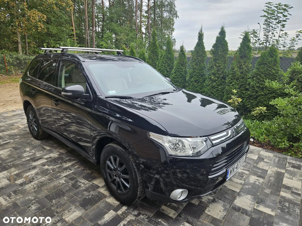 Mitsubishi Outlander - 3