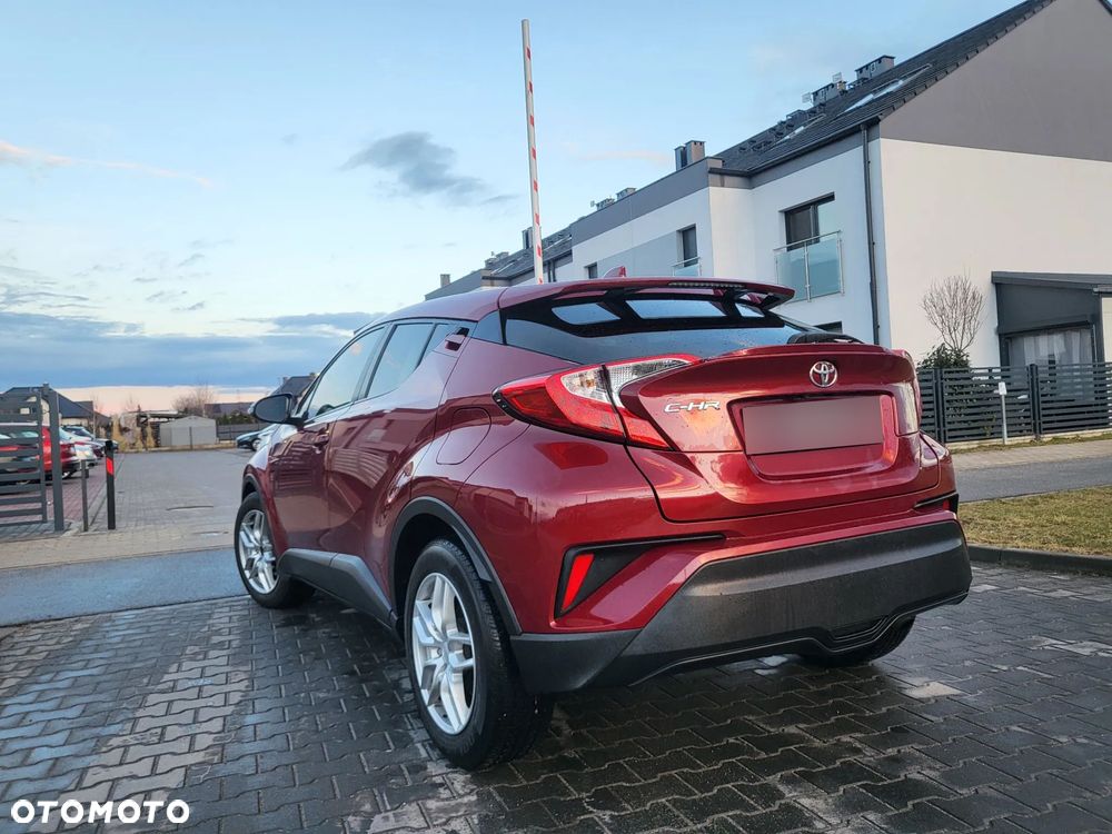 Toyota C-HR - 4