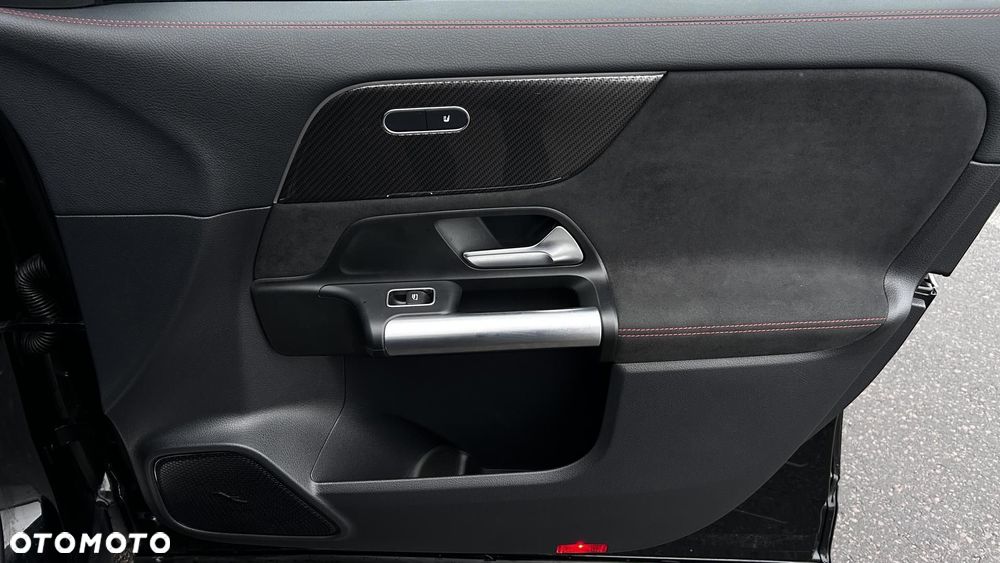 Mercedes-Benz GLA 200 AMG Line - 21