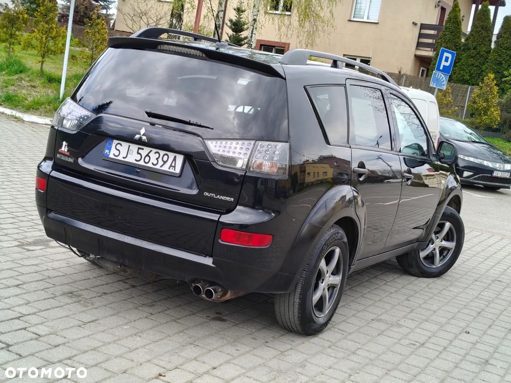 Mitsubishi Outlander 2.4 4WD CVT Intense - 5