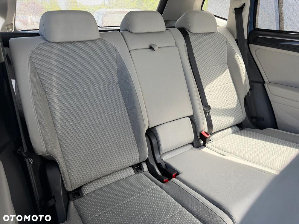 Volkswagen Tiguan Allspace 2.0 TDI SCR Comfortline - 23