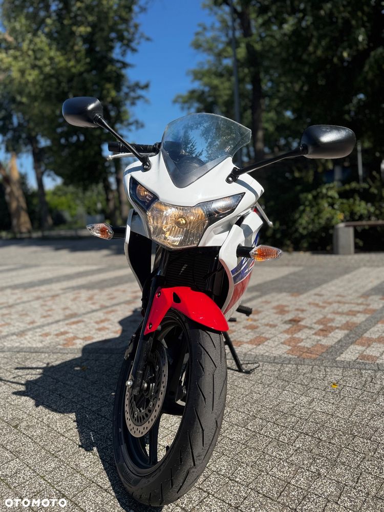 Honda CBR - 3