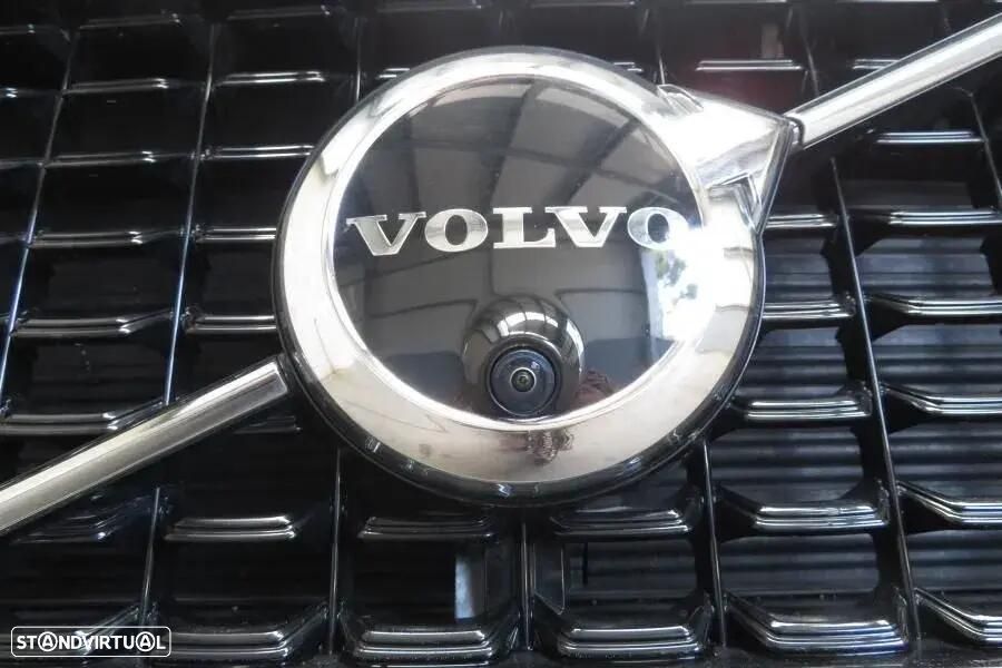 Volvo XC 60 2.0 T6 PHEV Ultimate Dark AWD - 29