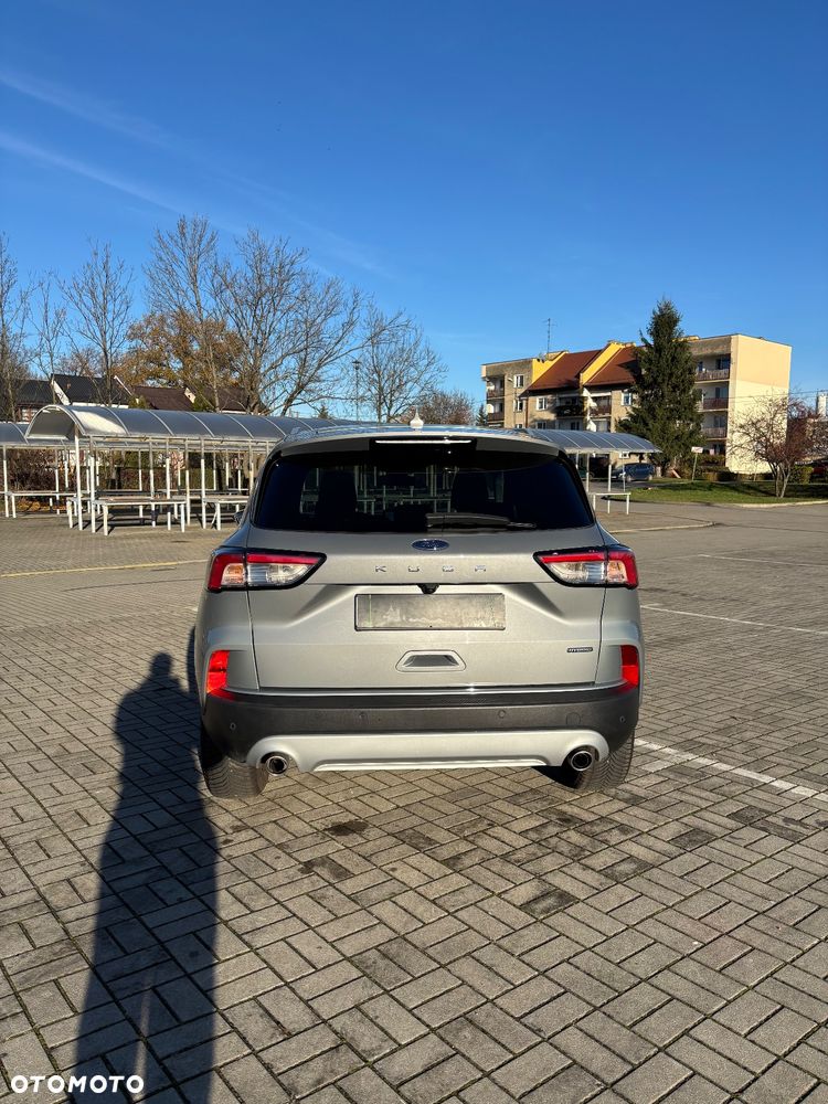 Ford Kuga 2.5 FHEV FWD Titanium - 3