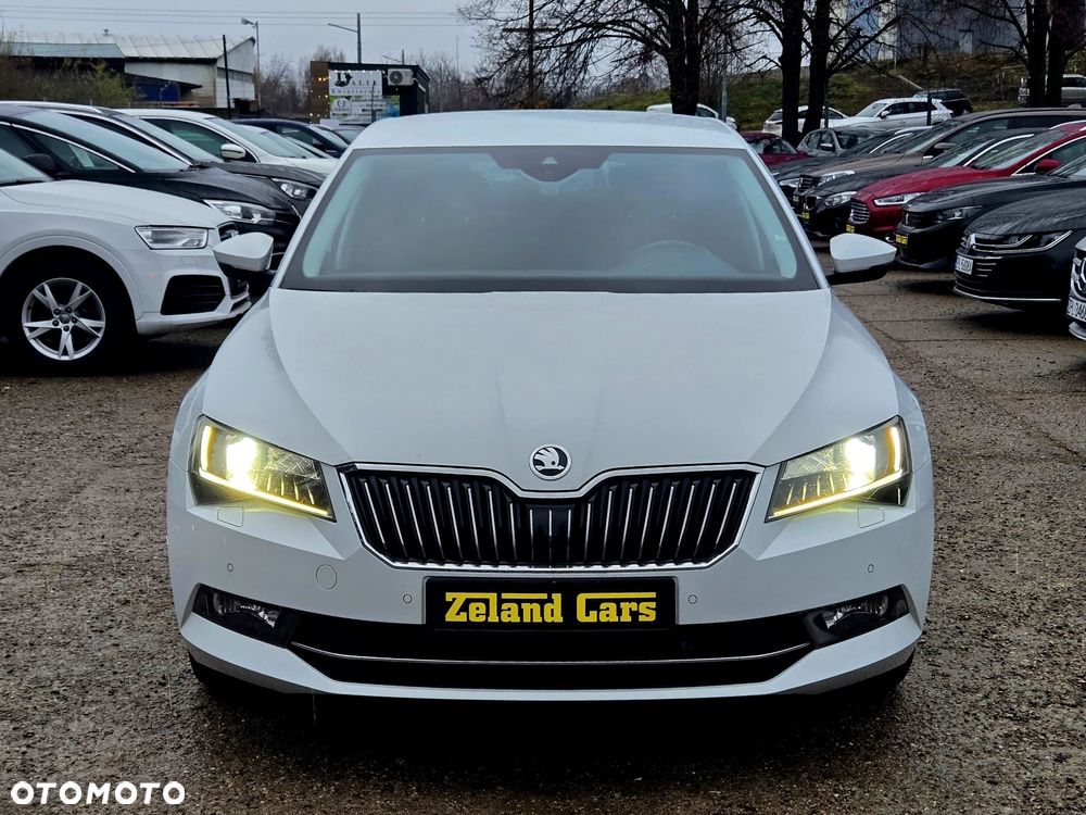 Skoda Superb 2.0 TDI DSG Style - 3