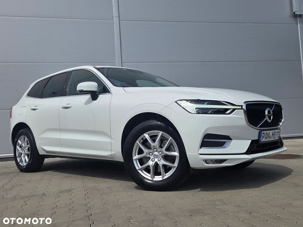 Volvo XC 60 B4 D AWD Geartronic Momentum - 12