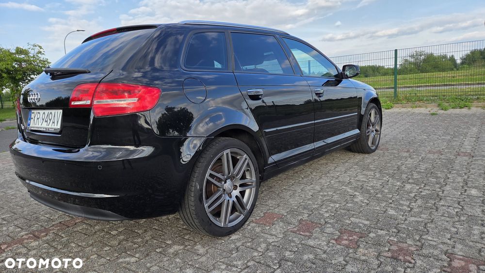 Audi A3 Sportback - 6