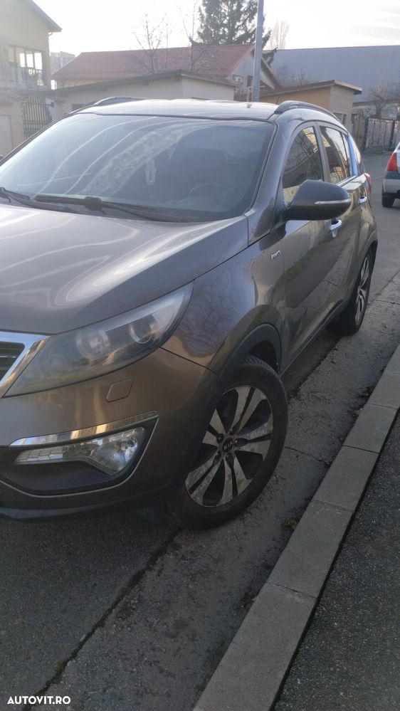 Kia Sportage 2.0 DSL MT 4x4 PREMIUM - 5