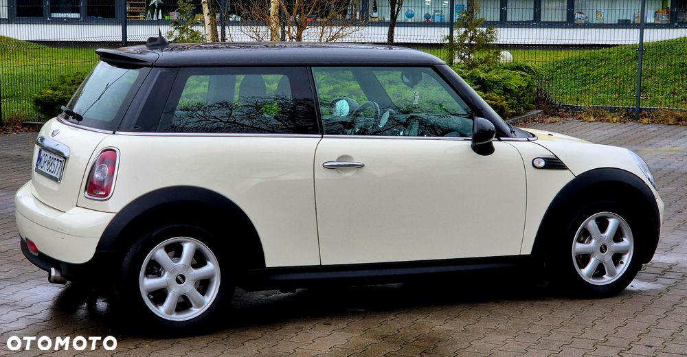 MINI Cooper 50 Camden - 12